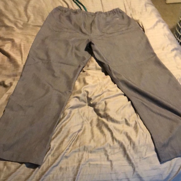 Mens Figs Pisco Pants in Graphite - Size Large with Short Length - Picture 1 of 3
